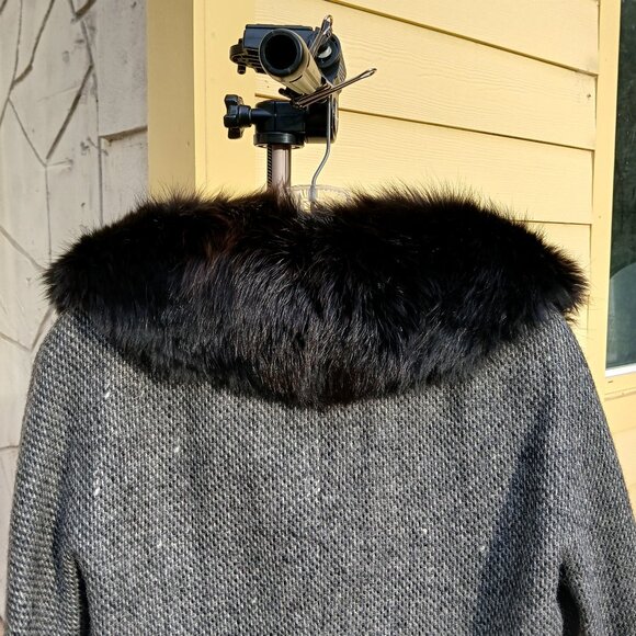 Vintage 1950s Black & White Wool Tweed Skirt Suit with Black Fox Fur Collar EUC - Picture 6 of 16